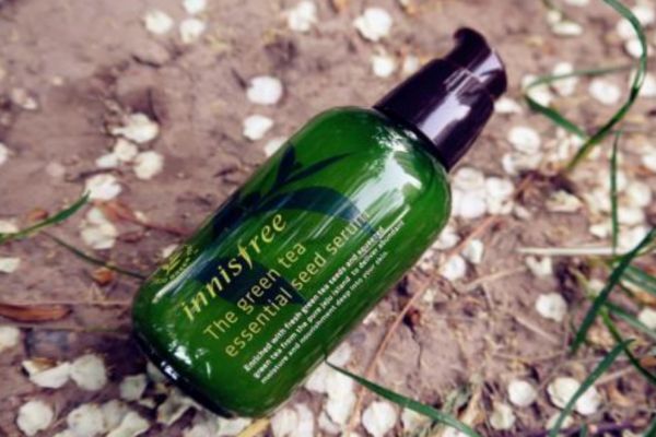 悅詩風吟綠茶肌底液作用 悅詩風吟綠茶肌底液效果 悅詩風吟綠茶肌底液作用 悅詩風吟綠茶肌底液效果