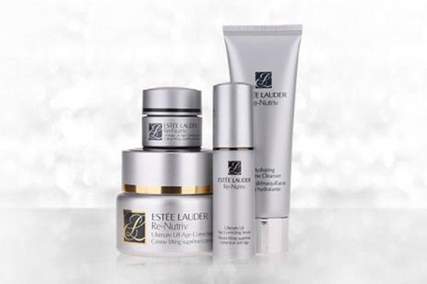 雅詩蘭黛白金級(jí)奢寵精華露功效 雅詩蘭黛白金級(jí)奢寵精華露好用嗎