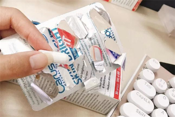 carusos美白丸能空腹吃嗎 carusos美白丸吃了會拉肚子嗎 carusos美白丸能空腹吃嗎 carusos美白丸吃了會拉肚子嗎