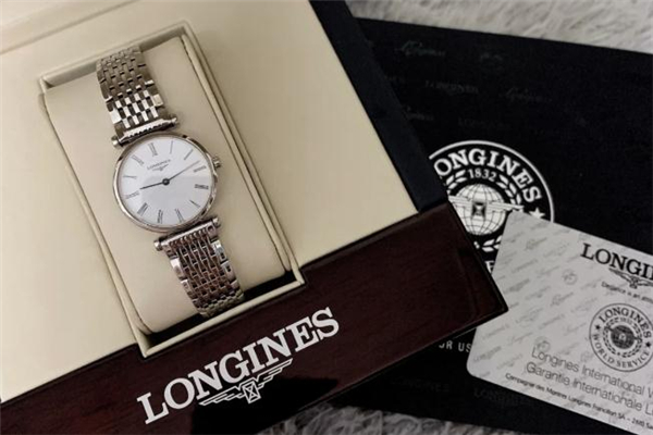 浪琴嘉嵐系列什么檔次 浪琴嘉嵐和心月哪個(gè)檔次高