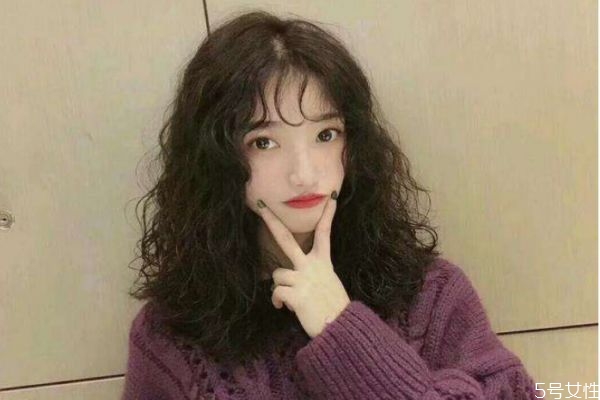 云朵燙是一次性的嗎 云朵燙的發(fā)型叫什么