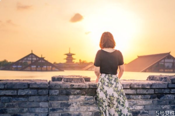 離婚的方式有哪幾種 對待離婚的方法 離婚的方式有哪幾種 對待離婚的方法