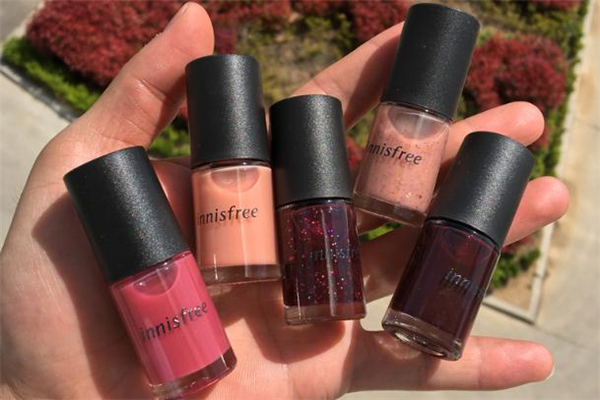 悅詩風(fēng)吟指甲油多久干 悅詩風(fēng)吟指甲油多少毫升 悅詩風(fēng)吟指甲油多久干 悅詩風(fēng)吟指甲油多少毫升