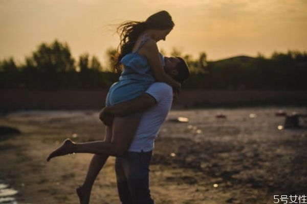 夫妻分居后的各自心態(tài) 夫妻超過(guò)三條遲早離婚 夫妻分居后的各自心態(tài) 夫妻超過(guò)三條遲早離婚