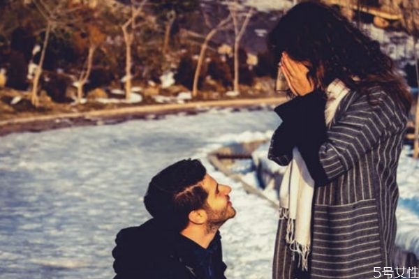 老公出軌用不用揭穿他 老公出軌最忌諱的做法 老公出軌用不用揭穿他 老公出軌最忌諱的做法