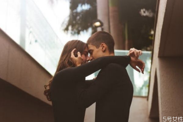 夫妻離婚財產(chǎn)怎么分配 和老公談離婚的技巧 夫妻離婚財產(chǎn)怎么分配 和老公談離婚的技巧