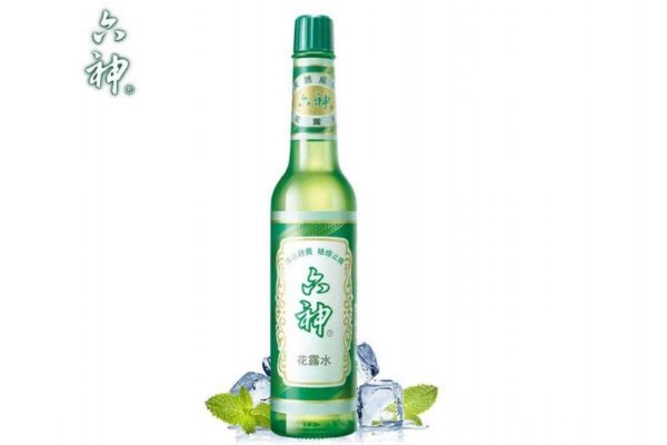 花露水洗衣服有什么作用 花露水可以洗掉衣服上的油漆嗎 花露水洗衣服有什么作用 花露水可以洗掉衣服上的油漆嗎