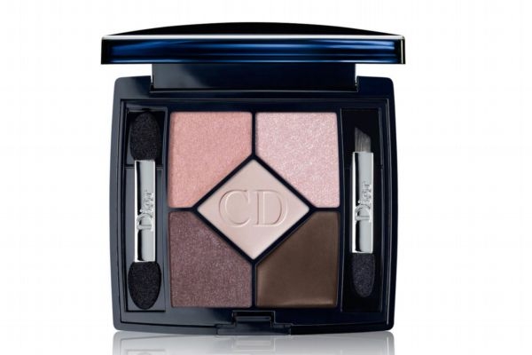 嬌蘭眼影好還是迪奧 嬌蘭眼影價格多少錢 嬌蘭眼影好還是迪奧 嬌蘭眼影價格多少錢