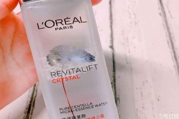 柔膚水可以放冰箱嗎 柔膚水和爽膚水可以一起用嗎 柔膚水可以放冰箱嗎 柔膚水和爽膚水可以一起用嗎