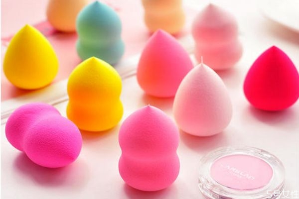 葫蘆粉撲第一次怎么用 使用葫蘆粉撲的注意事項(xiàng) 葫蘆粉撲第一次怎么用 使用葫蘆粉撲的注意事項(xiàng)