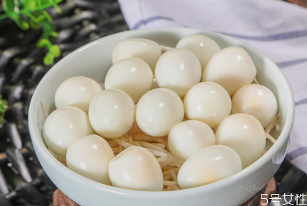 小孩吃鵪鶉蛋會(huì)導(dǎo)致性早熟嗎 寶寶天天吃鵪鶉蛋好嗎 小孩吃鵪鶉蛋會(huì)導(dǎo)致性早熟嗎 寶寶天天吃鵪鶉蛋好嗎