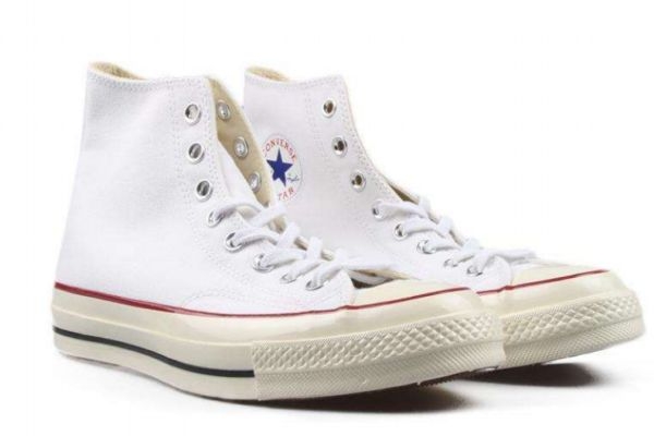 匡威1970s和常青款的區(qū)別 匡威鞋子好搭配嗎 匡威1970s和常青款的區(qū)別 匡威鞋子好搭配嗎