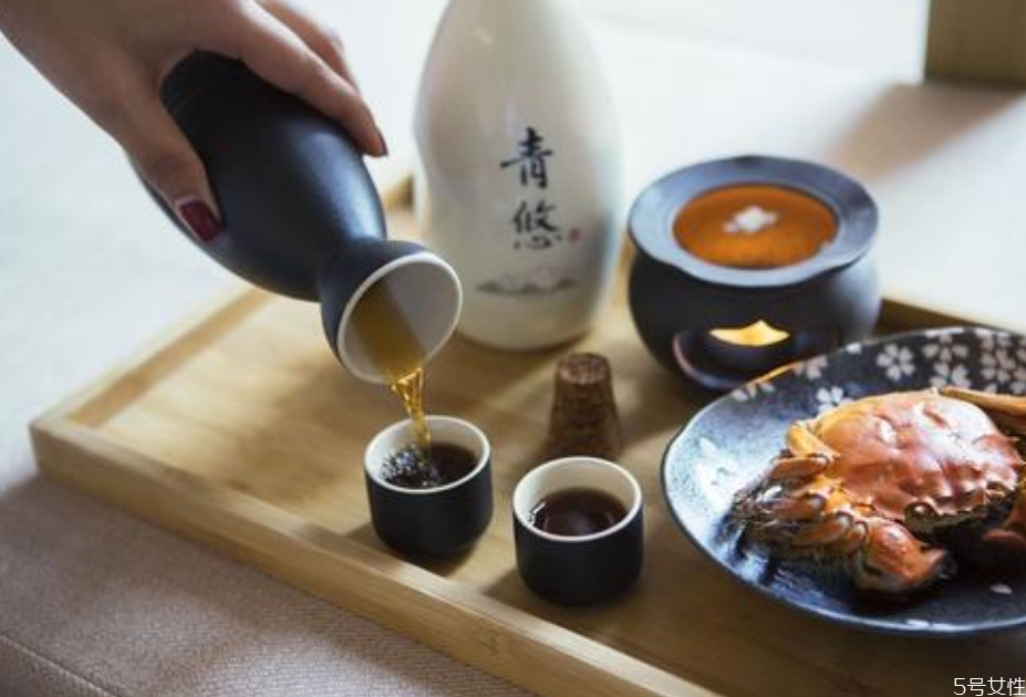 黃酒加熱到多少度好 黃酒的加熱方法 黃酒加熱到多少度好 黃酒的加熱方法