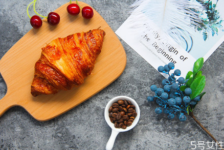 孩子吃面包會得癌癥嗎 如何挑選健康的面包