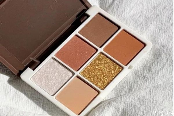 日常生活眼影用啞光還是珠光 新手買啞光還是珠光 日常生活眼影用啞光還是珠光 新手買啞光還是珠光