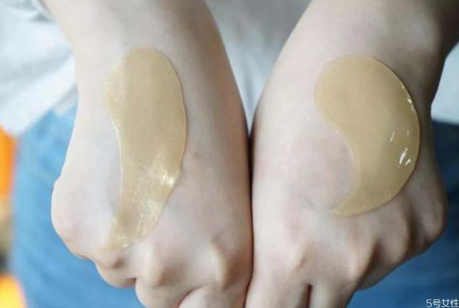 眼膜可以敷著睡覺(jué)嗎 眼膜敷一夜有什么后果