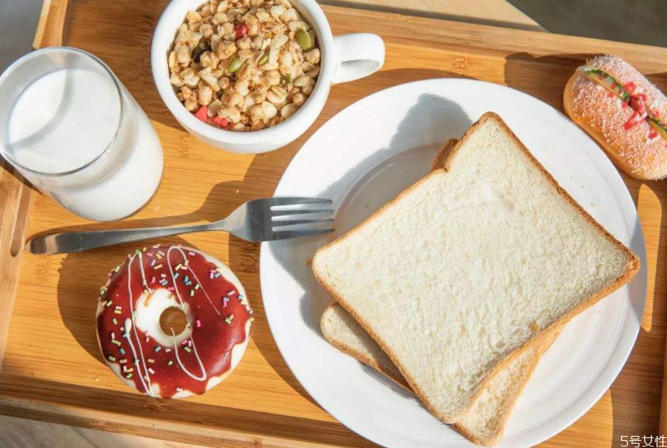 早餐吃多了會(huì)不會(huì)長胖 減肥吃早飯會(huì)胖嗎