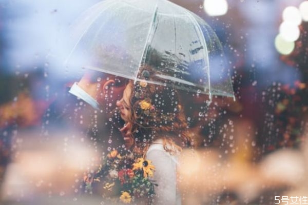 感情出現(xiàn)問(wèn)題怎么溝通 怎么樣溝通能提升感情 感情出現(xiàn)問(wèn)題怎么溝通 怎么樣溝通能提升感情