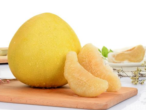 柚子可以多吃嗎 一天吃一個柚子行嗎 柚子可以多吃嗎 一天吃一個柚子行嗎