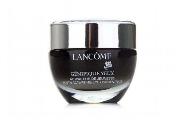 眼霜用15ml的還是30ml的 眼霜是早晚都要用嗎 眼霜用15ml的還是30ml的 眼霜是早晚都要用嗎