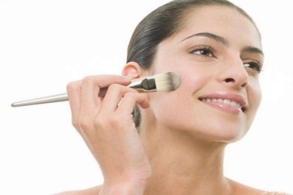 涂粉底液用量是多少 粉底液后涂什么 涂粉底液用量是多少 粉底液后涂什么