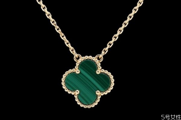 梵克雅寶項鏈會變色嗎 梵克雅寶項鏈怎么保養(yǎng) 梵克雅寶項鏈會變色嗎 梵克雅寶項鏈怎么保養(yǎng)