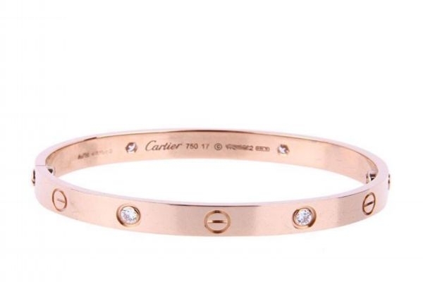 卡地亞手鐲一個(gè)多少錢(qián) 卡地亞的手鐲保值嗎