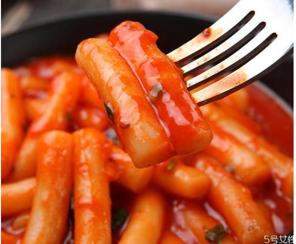 韓式年糕熱量 炒年糕熱量高嗎 韓式年糕熱量 炒年糕熱量高嗎