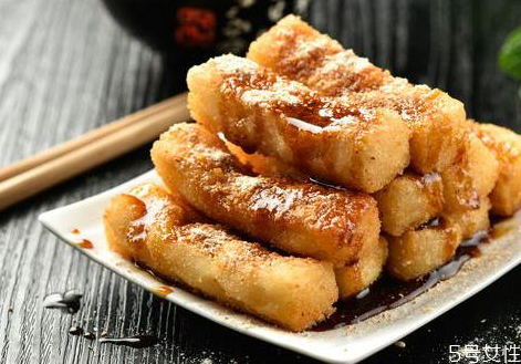 年糕煮多久能熟 年糕煮了好久還是硬的怎么回事 年糕煮多久能熟 年糕煮了好久還是硬的怎么回事