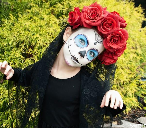 萬(wàn)圣節(jié)兒童造型 兒童萬(wàn)圣節(jié)妝容怎么畫(huà)