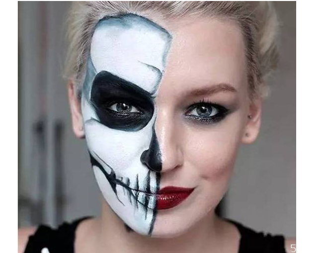 萬圣節(jié)怎么化妝 萬圣節(jié)簡(jiǎn)單好看妝容 萬圣節(jié)怎么化妝 萬圣節(jié)簡(jiǎn)單好看妝容