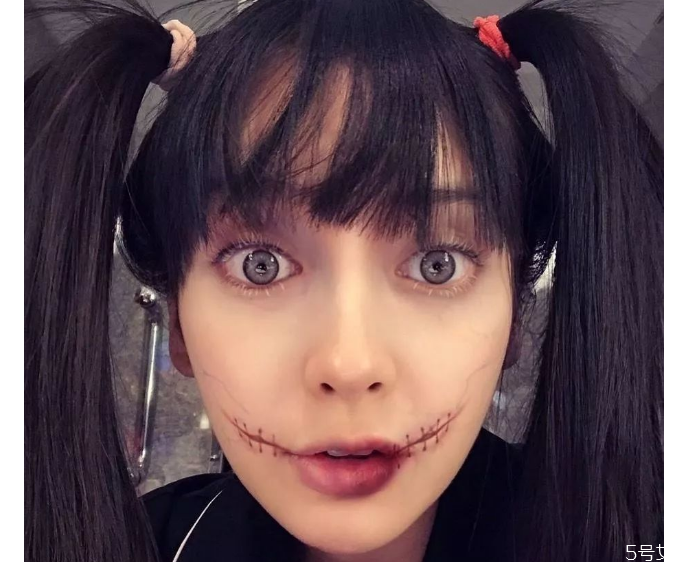 萬圣節(jié)怎么化妝 萬圣節(jié)簡(jiǎn)單好看妝容 萬圣節(jié)怎么化妝 萬圣節(jié)簡(jiǎn)單好看妝容