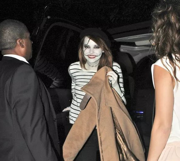 最驚艷的萬圣節(jié)妝容 萬圣節(jié)妝容特點 最驚艷的萬圣節(jié)妝容 萬圣節(jié)妝容特點