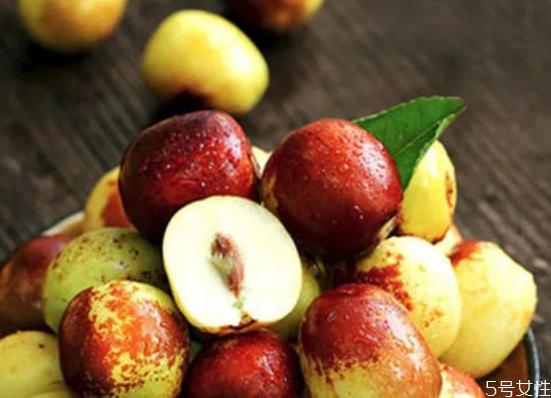 冬棗吃多了會(huì)拉肚子嗎 吃冬棗拉肚子怎么回事 冬棗吃多了會(huì)拉肚子嗎 吃冬棗拉肚子怎么回事