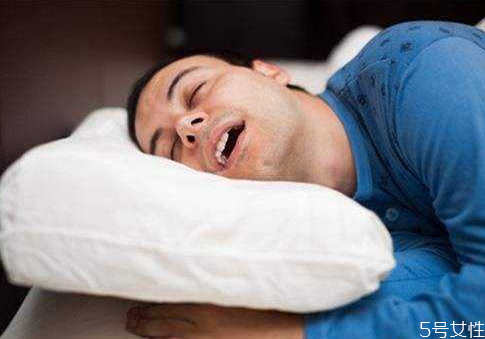 戴口罩睡覺可以防止打呼嚕嗎 戴口罩睡覺會有什么危害