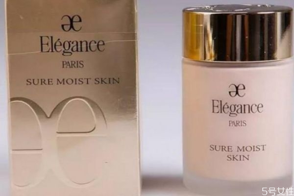 如何判斷粉質(zhì)是否細(xì)膩 粉質(zhì)細(xì)膩的粉底液推薦 如何判斷粉質(zhì)是否細(xì)膩 粉質(zhì)細(xì)膩的粉底液推薦