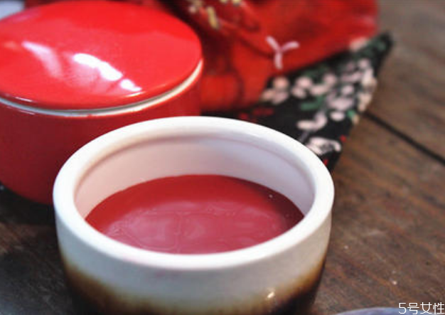 胭脂是口紅還是腮紅 胭脂是什么東西做的 胭脂是口紅還是腮紅 胭脂是什么東西做的