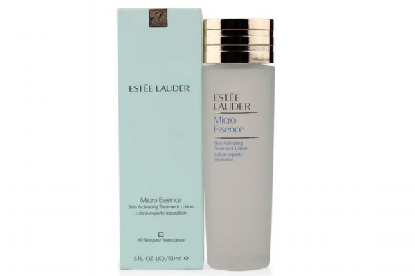 化妝水過(guò)敏是什么反應(yīng) 臉過(guò)敏了還能用化妝水嗎