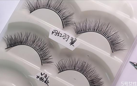 嫁接睫毛多久補(bǔ)第二次 嫁接睫毛什么時候補(bǔ)