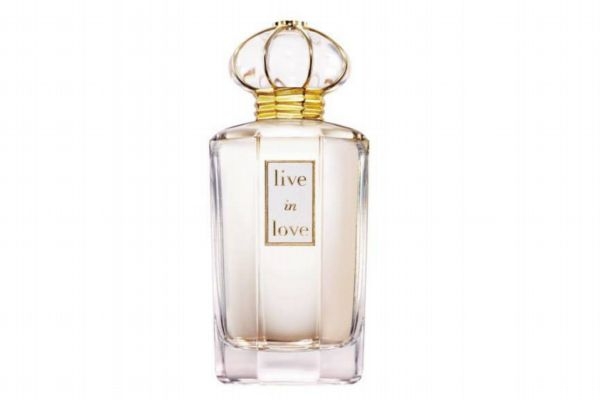 香水噴多了熏人怎么辦 香水噴的太濃怎么辦 香水噴多了熏人怎么辦 香水噴的太濃怎么辦