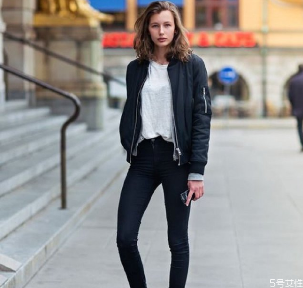 飛行員褲是什么 飛行員褲哪種款式最好看 飛行員褲是什么 飛行員褲哪種款式最好看