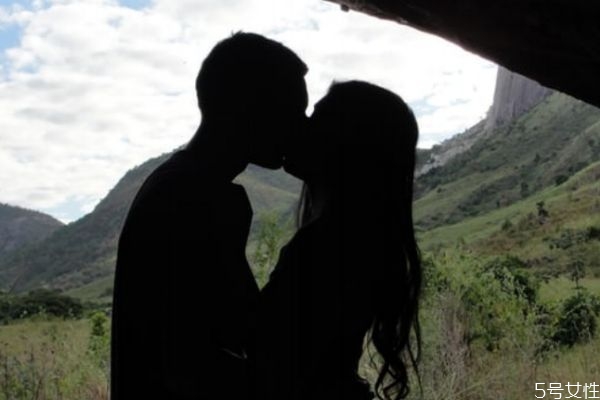 怎樣讓前夫重新愛上自己 如何讓老公重新在乎自己 怎樣讓前夫重新愛上自己 如何讓老公重新在乎自己