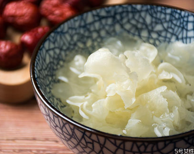 銀耳熬多久膠質(zhì)會出來 銀耳不出膠怎么補救