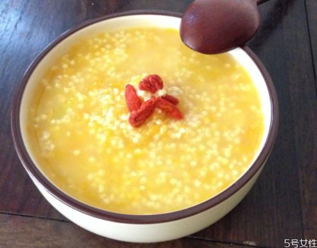 怎樣看小米粥煮熟了沒有 小米粥怎樣熟的快 怎樣看小米粥煮熟了沒有 小米粥怎樣熟的快