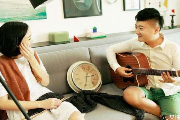 斷聯(lián)后是否還能復合 男生一個月不聯(lián)系算結束 斷聯(lián)后是否還能復合 男生一個月不聯(lián)系算結束