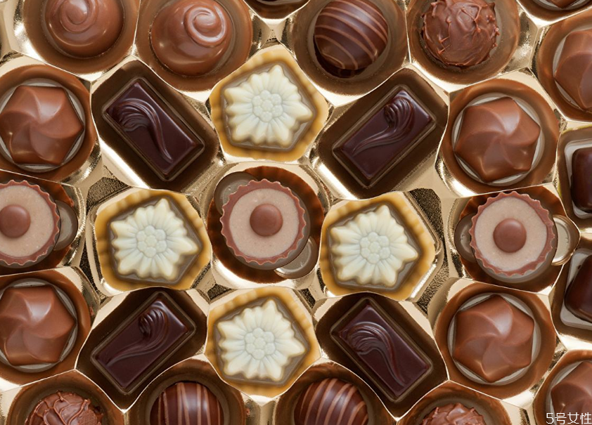 低血糖吃巧克力能緩解嗎 低血糖吃糖還是巧克力 低血糖吃巧克力能緩解嗎 低血糖吃糖還是巧克力