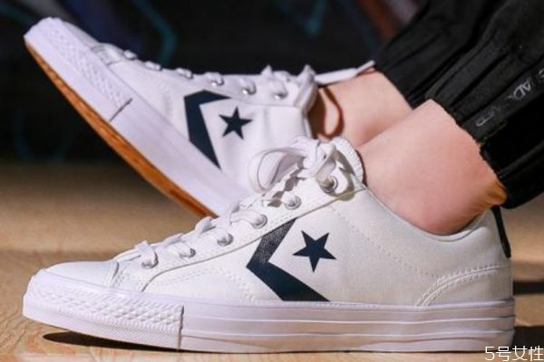 匡威開膠怎么辦 匡威脫膠怎么處理 匡威開膠怎么辦 匡威脫膠怎么處理