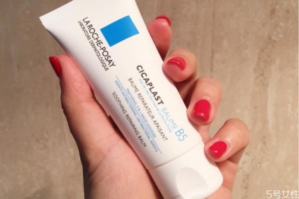 理膚泉b5修復(fù)霜能去痘印嗎 敏感肌膚可以用理膚泉b5嗎 理膚泉b5修復(fù)霜能去痘印嗎 敏感肌膚可以用理膚泉b5嗎