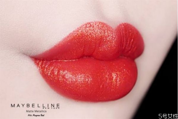 口紅超過三年還能用嗎 抹了過期的口紅會(huì)怎樣