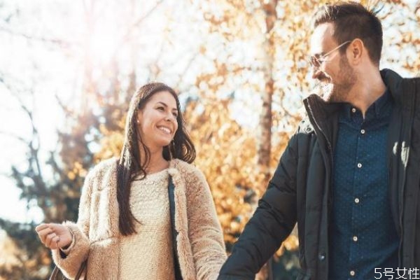 姐弟戀是不是真愛 姐弟戀沒有好下場么 姐弟戀是不是真愛 姐弟戀沒有好下場么